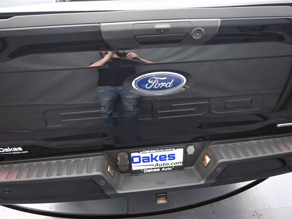 2023 Black Metallic Ford F-150 XLT 4X4 Truck