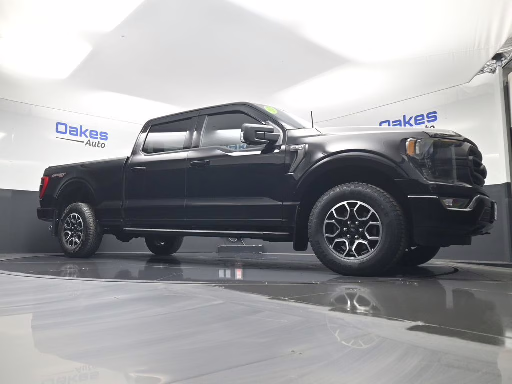 2023 Black Metallic Ford F-150 XLT 4X4 Truck