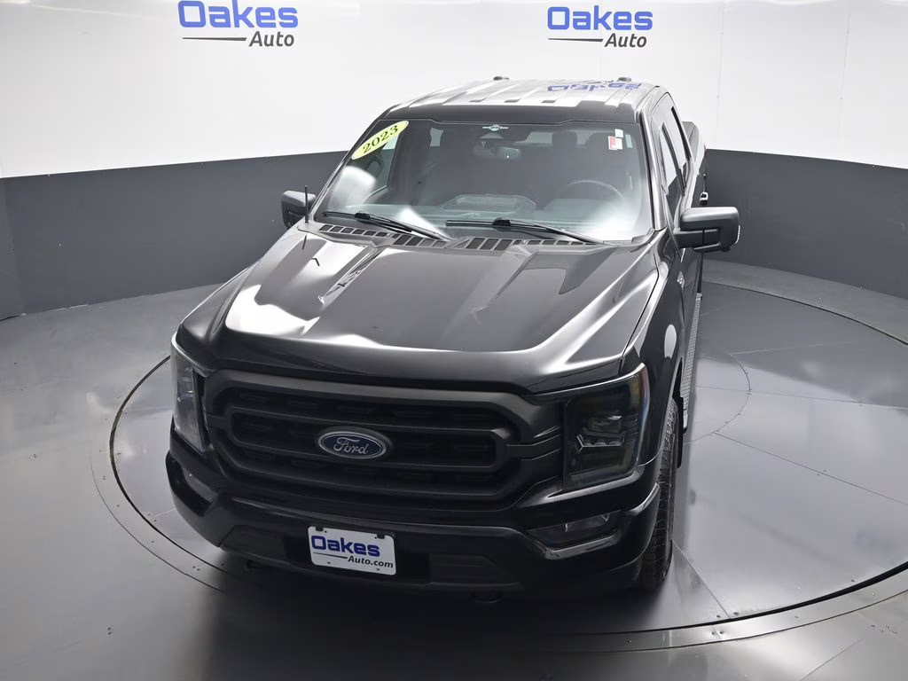 2023 Black Metallic Ford F-150 XLT 4X4 Truck