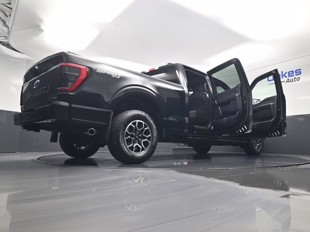 2023 Black Metallic Ford F-150 XLT 4X4 Truck