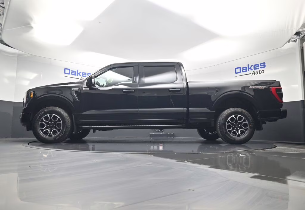 2023 Black Metallic Ford F-150 XLT 4X4 Truck