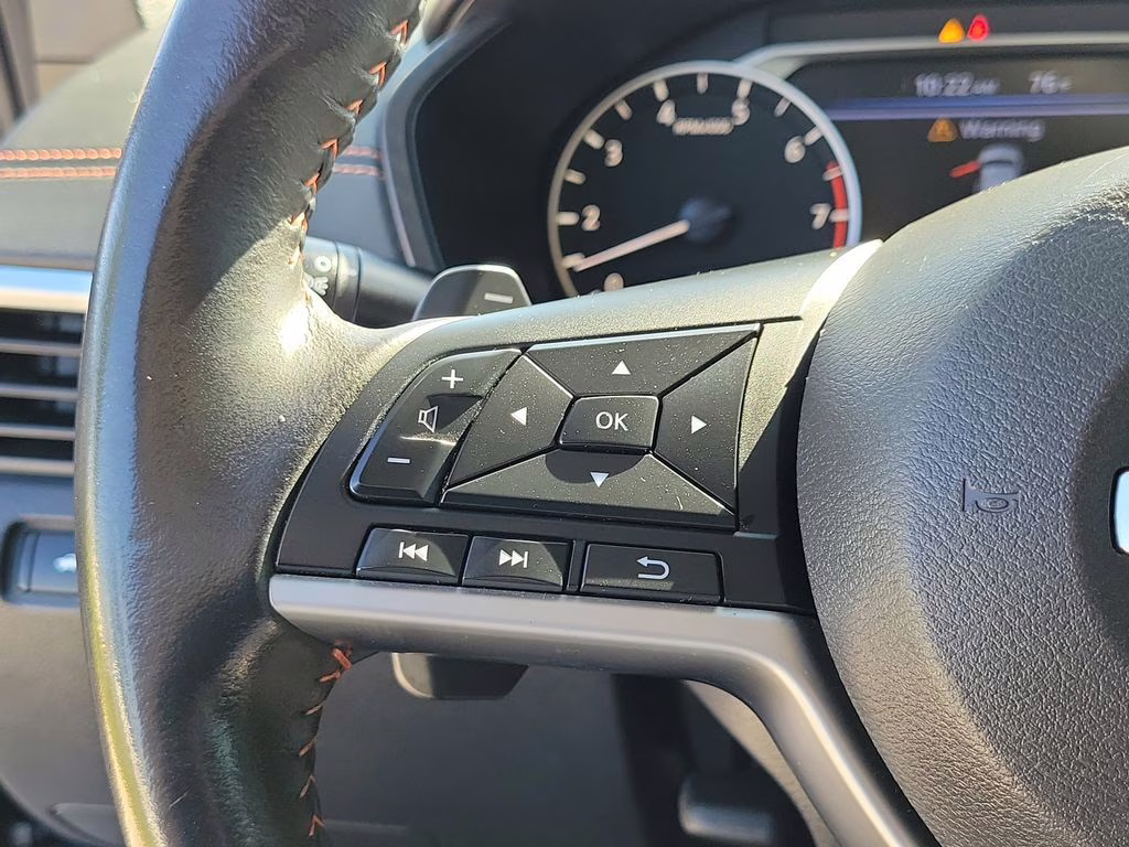 2022 Deep Blue Pearl Nissan Altima 2.5 SR FWD Sedan