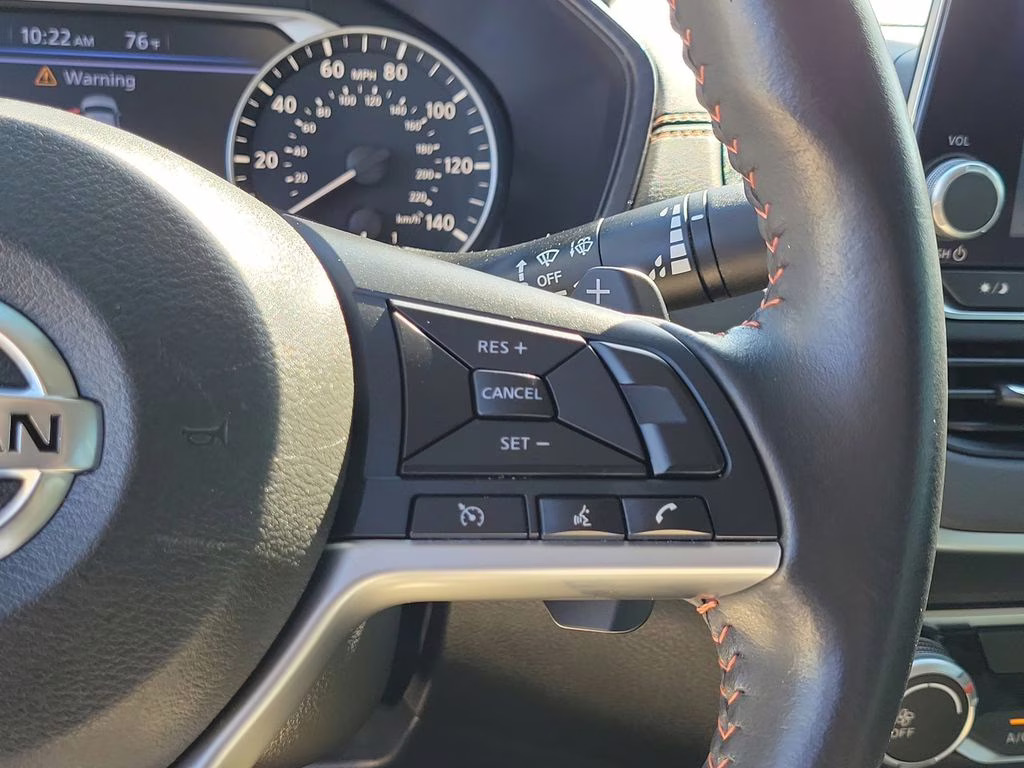 2022 Deep Blue Pearl Nissan Altima 2.5 SR FWD Sedan