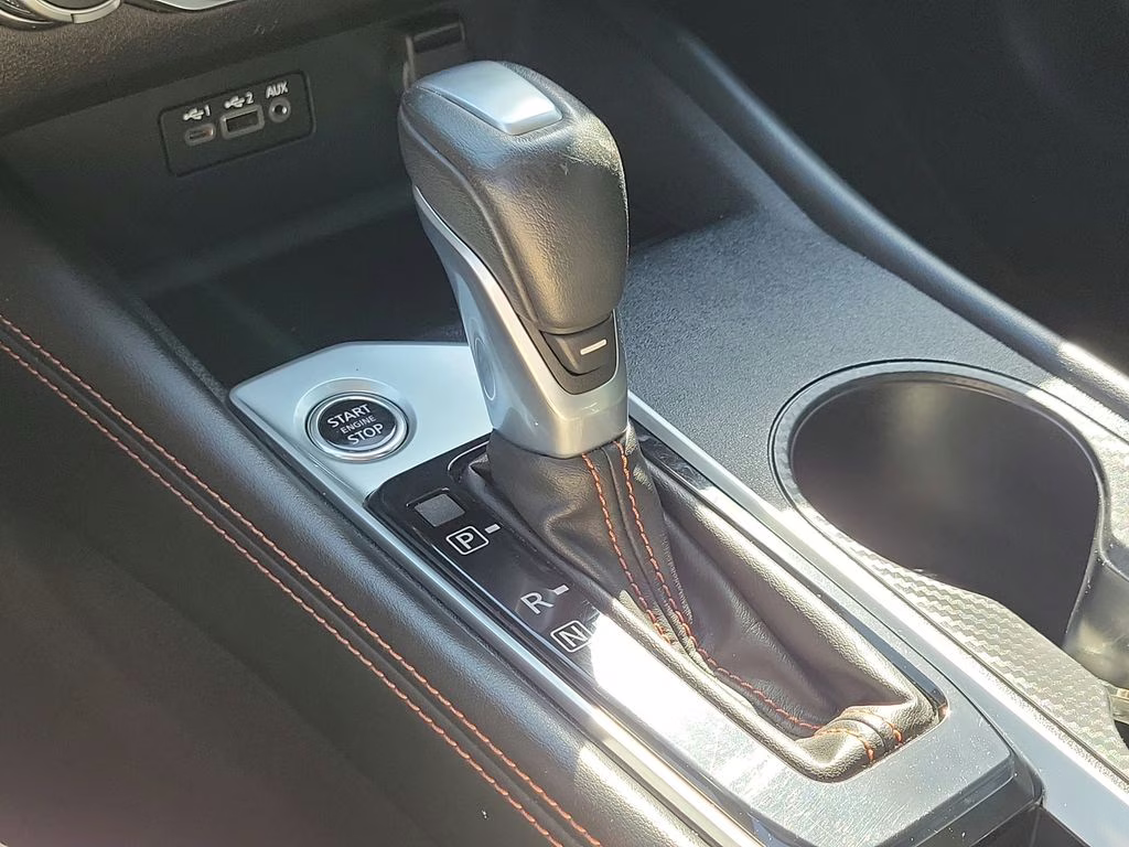 2022 Deep Blue Pearl Nissan Altima 2.5 SR FWD Sedan