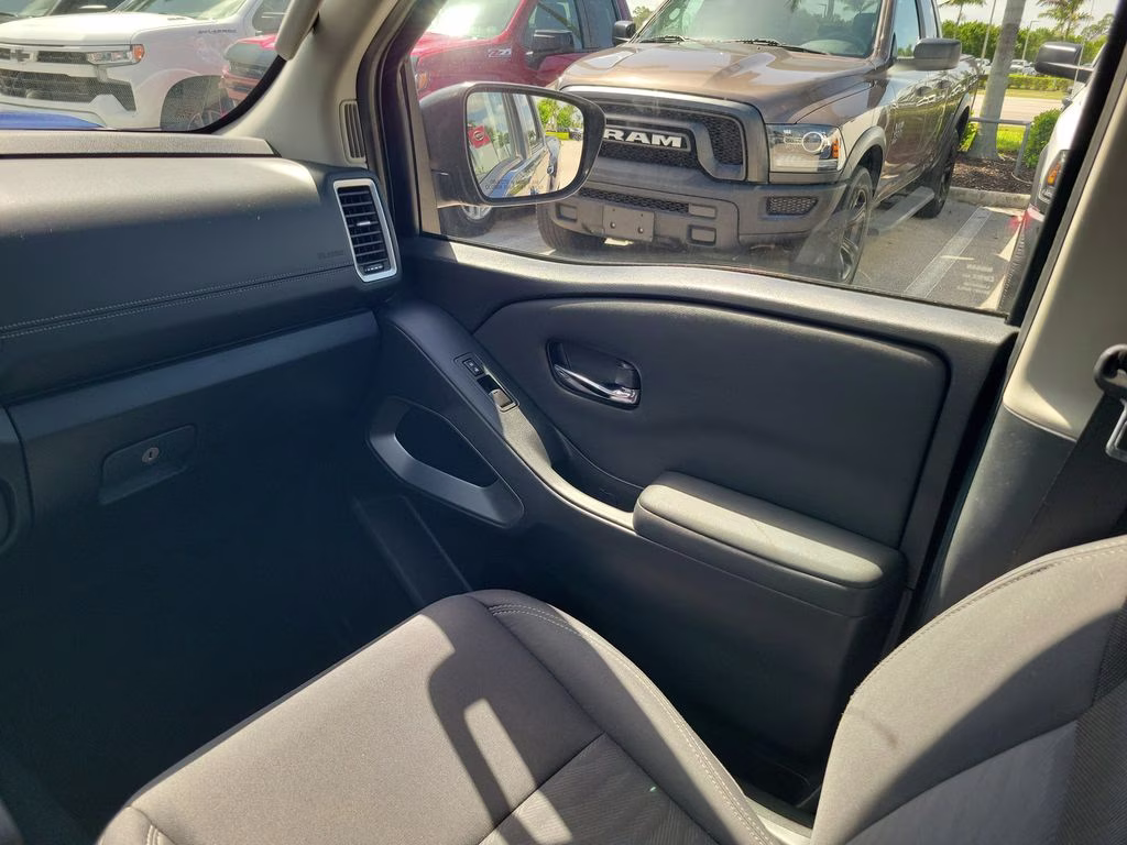 2022 Deep Blue Pearl Nissan Frontier SV RWD Truck
