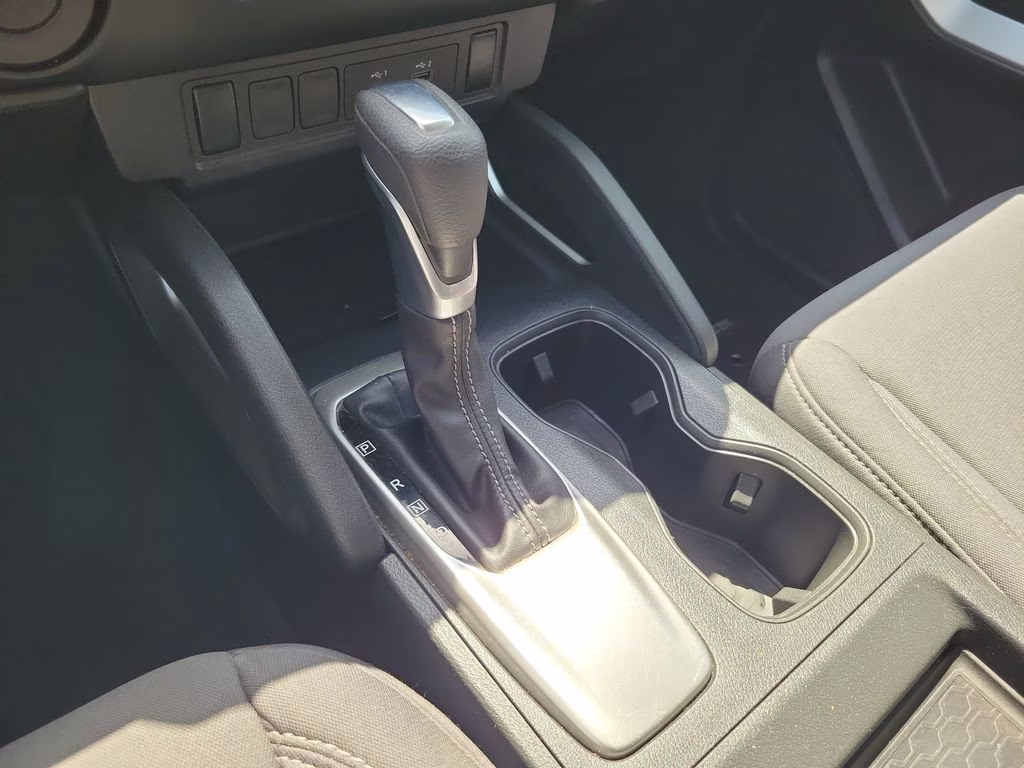 2022 Deep Blue Pearl Nissan Frontier SV RWD Truck