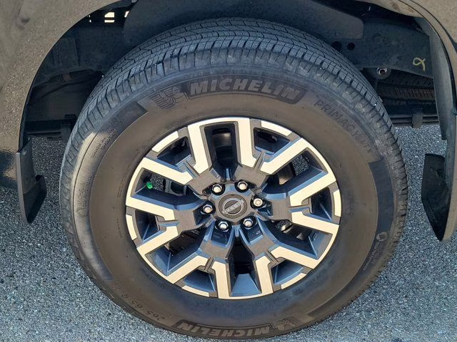 2024 Super Black Nissan Frontier SL RWD Truck