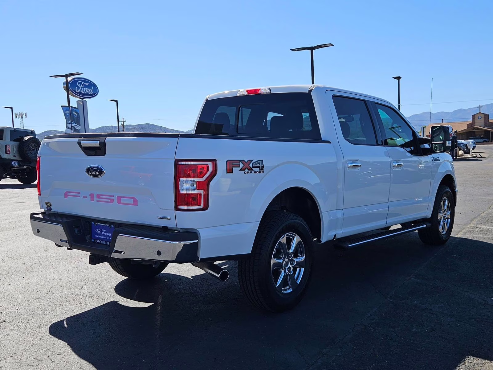 2020 Oxford White Ford F-150 XLT 4X4 Truck