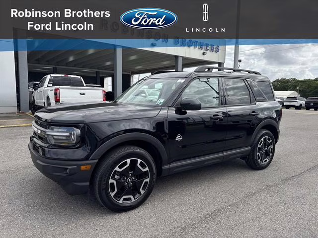 2024 Shadow Black Ford Bronco Sport Outer Banks 4X4 SUV