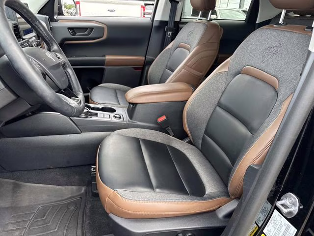 2024 Shadow Black Ford Bronco Sport Outer Banks 4X4 SUV