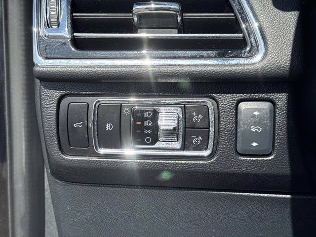 2023 Black Metallic Lincoln Navigator L Reserve 4X4 SUV