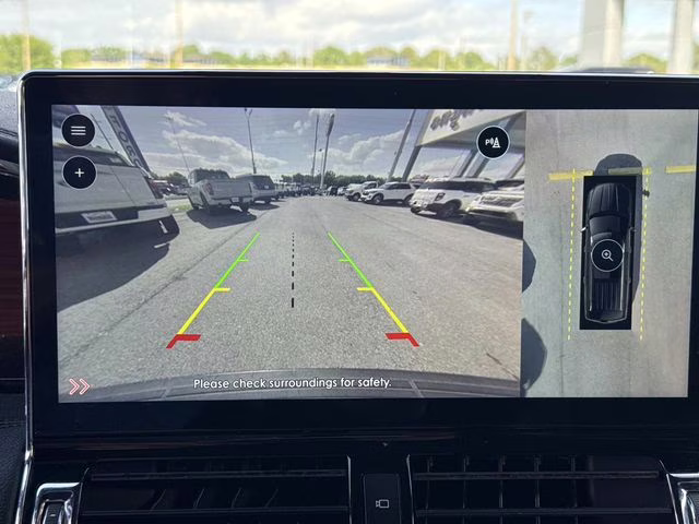 2023 Black Metallic Lincoln Navigator L Reserve 4X4 SUV