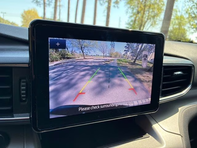 2024 Gray Metallic Ford Explorer XLT RWD SUV