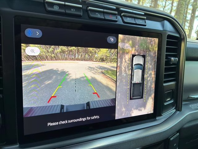 2024 White Metallic Ford Super Duty F-250 SRW Platinum 4X4 Truck