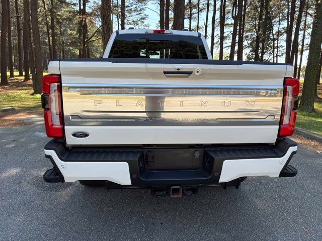 2024 White Metallic Ford Super Duty F-250 SRW Platinum 4X4 Truck