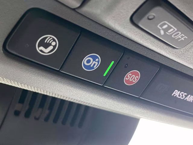 2023 Summit White Chevrolet Silverado 1500 LT Trail Boss 4X4 Truck