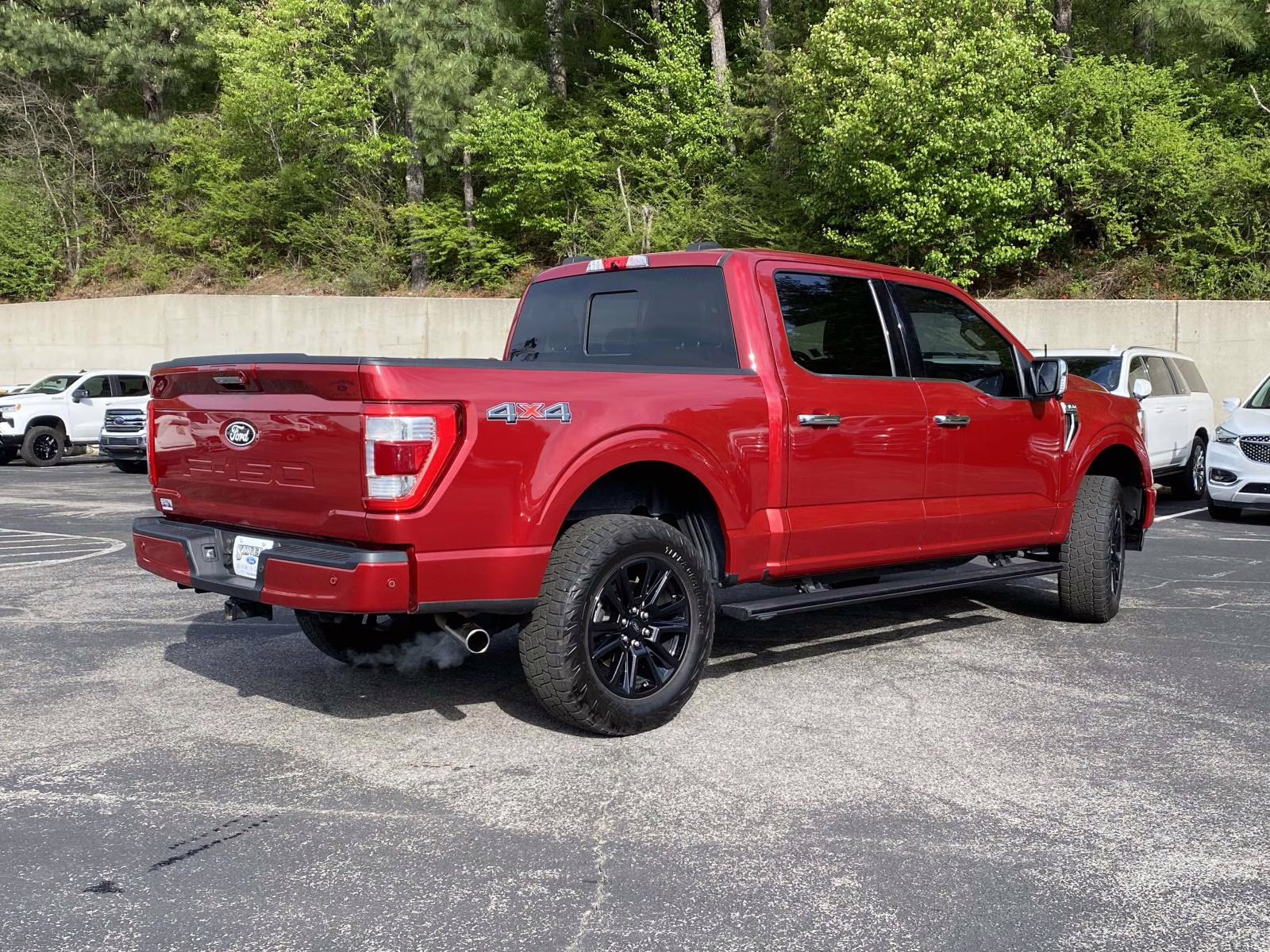 2023 Rapid Red Metallic Tinted Clearcoat Ford F-150 Platinum 4X4 Truck