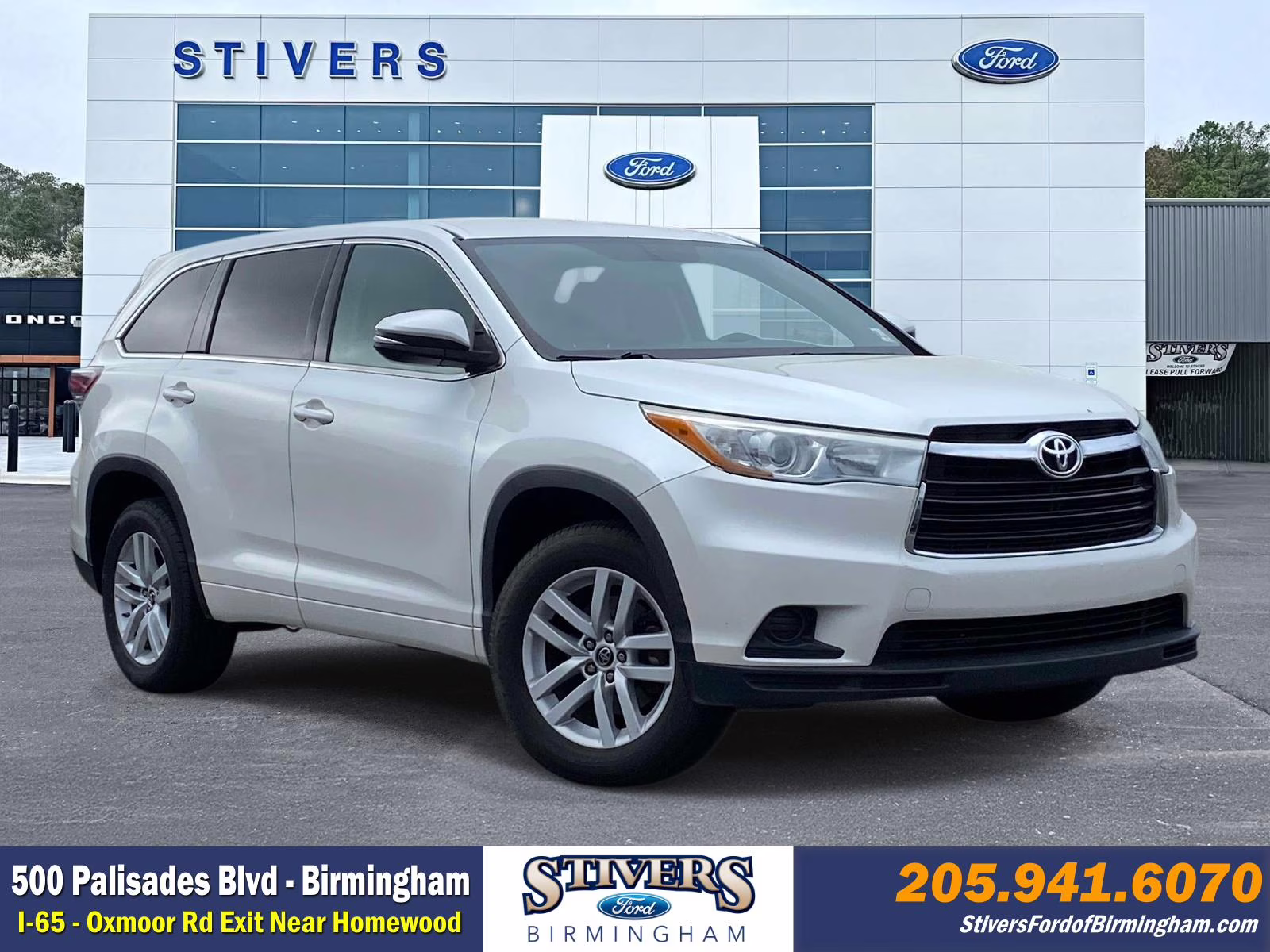 2016 Blizzard Pearl Toyota Highlander LE V6 FWD SUV