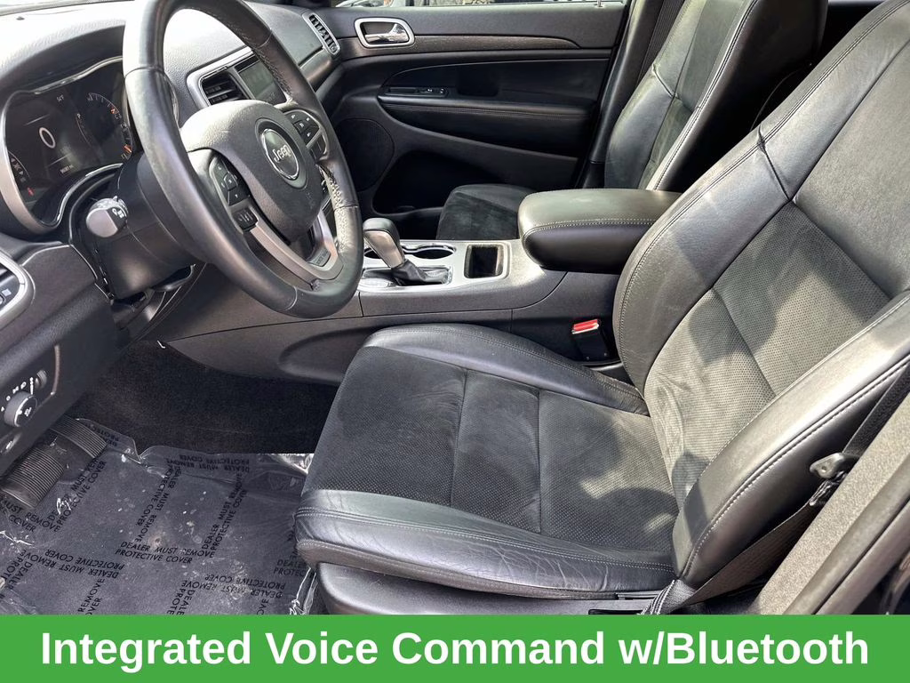 2018 Diamond Black Crystal Pearlcoat Jeep Grand Cherokee Altitude 4X4 SUV