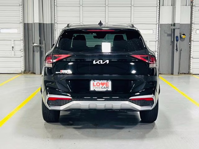 2024 Ebony Black Kia Sportage SX FWD SUV