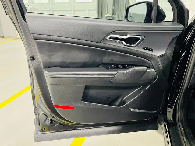 2024 Ebony Black Kia Sportage SX FWD SUV