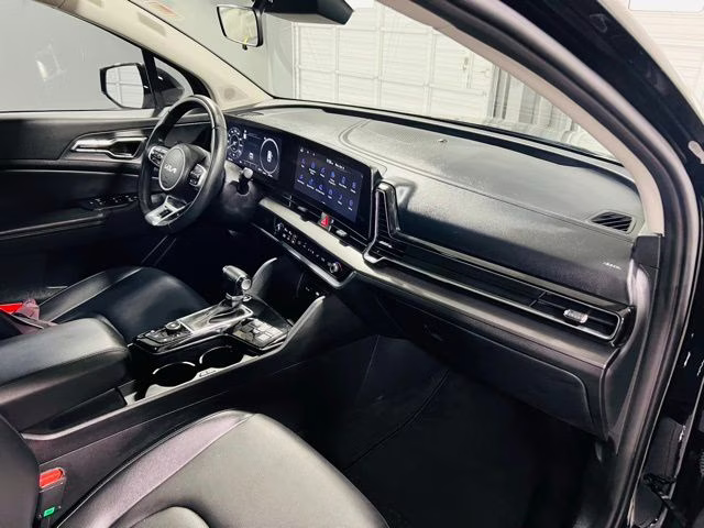 2024 Ebony Black Kia Sportage SX FWD SUV