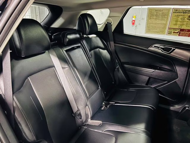 2024 Ebony Black Kia Sportage SX FWD SUV