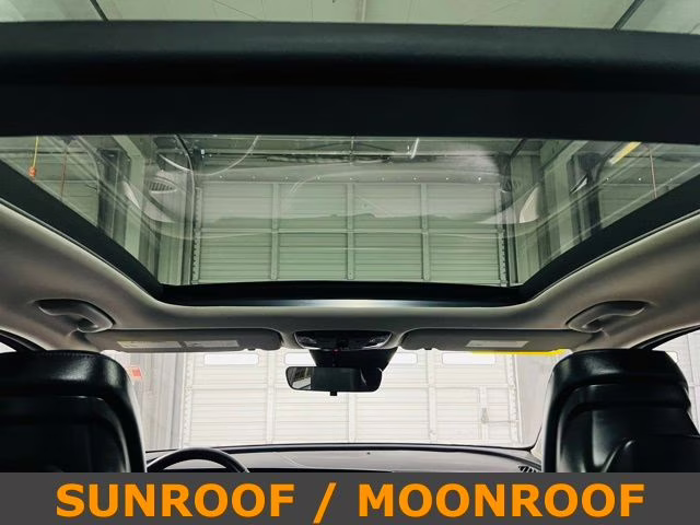 2024 Ebony Black Kia Sportage SX FWD SUV