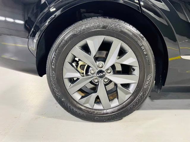 2024 Ebony Black Kia Sportage SX FWD SUV