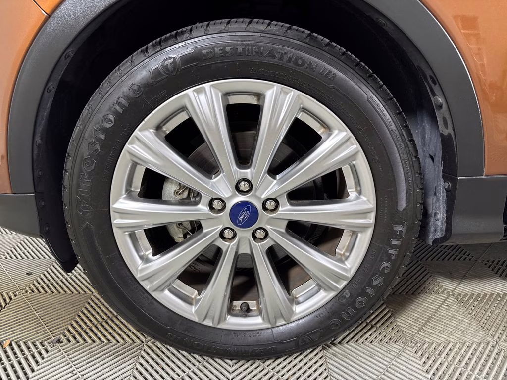 2017 Canyon Ridge Metallic Ford Escape Titanium FWD SUV