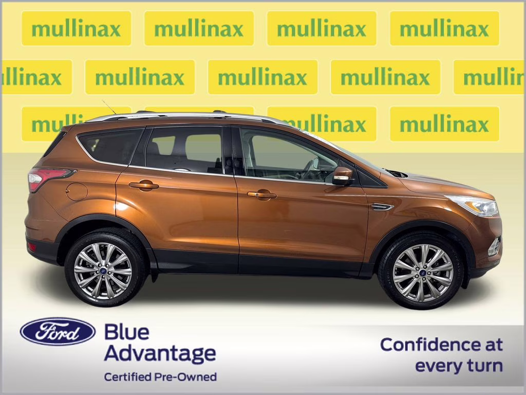 2017 Canyon Ridge Metallic Ford Escape Titanium FWD SUV