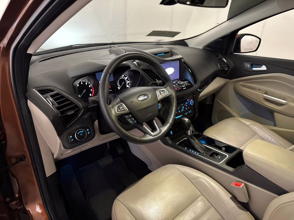 2017 Canyon Ridge Metallic Ford Escape Titanium FWD SUV