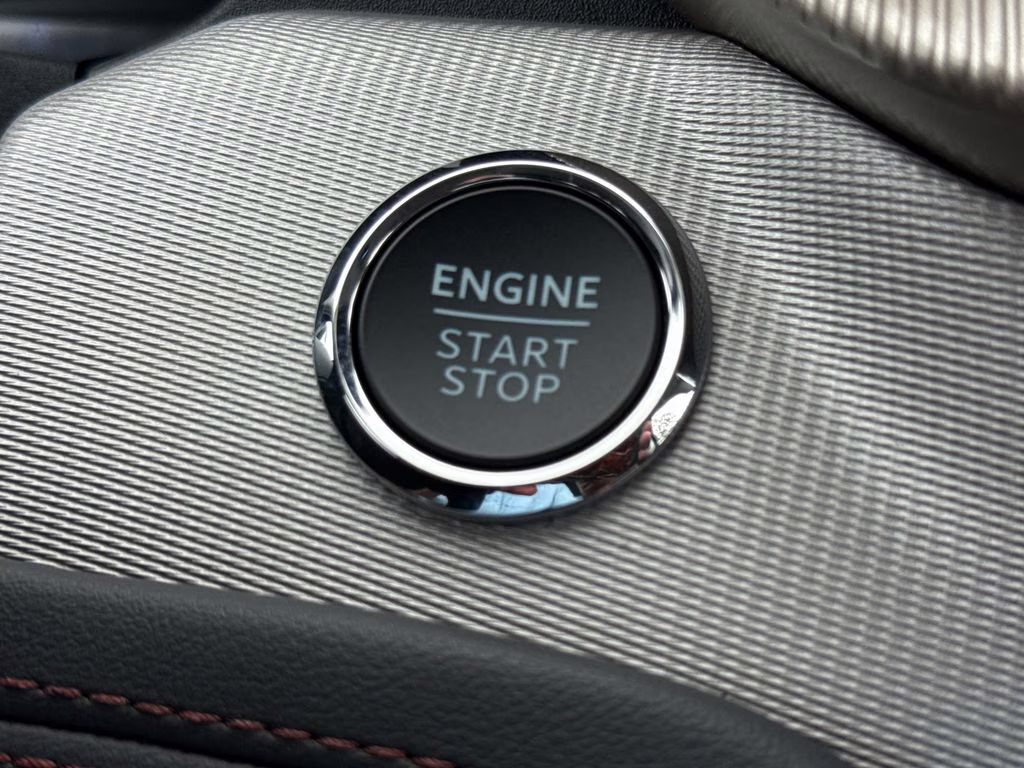 2026 Agate Black Metallic Ford Explorer Active RWD SUV