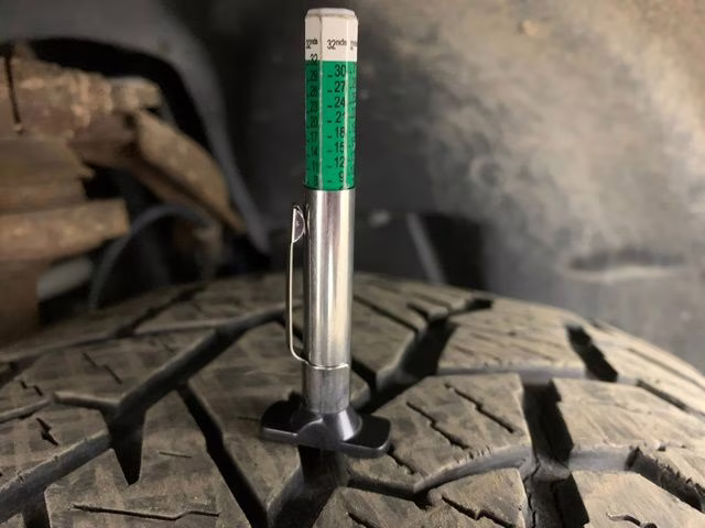 2003 Carbon Metallic GMC Envoy SLT 4X4 SUV