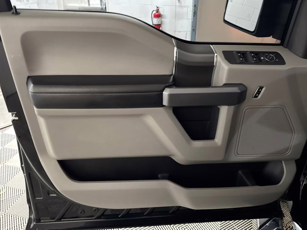 2018 Shadow Black Ford F-150 XLT RWD Truck