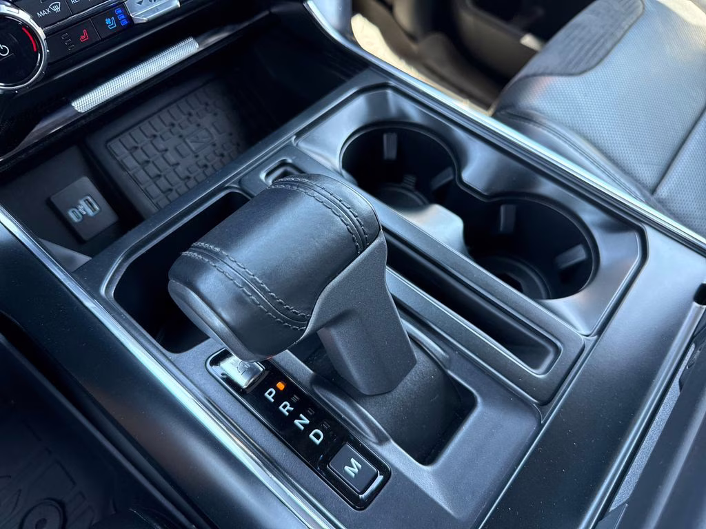 2023 Oxford White Ford F-150 Raptor 4X4 Truck