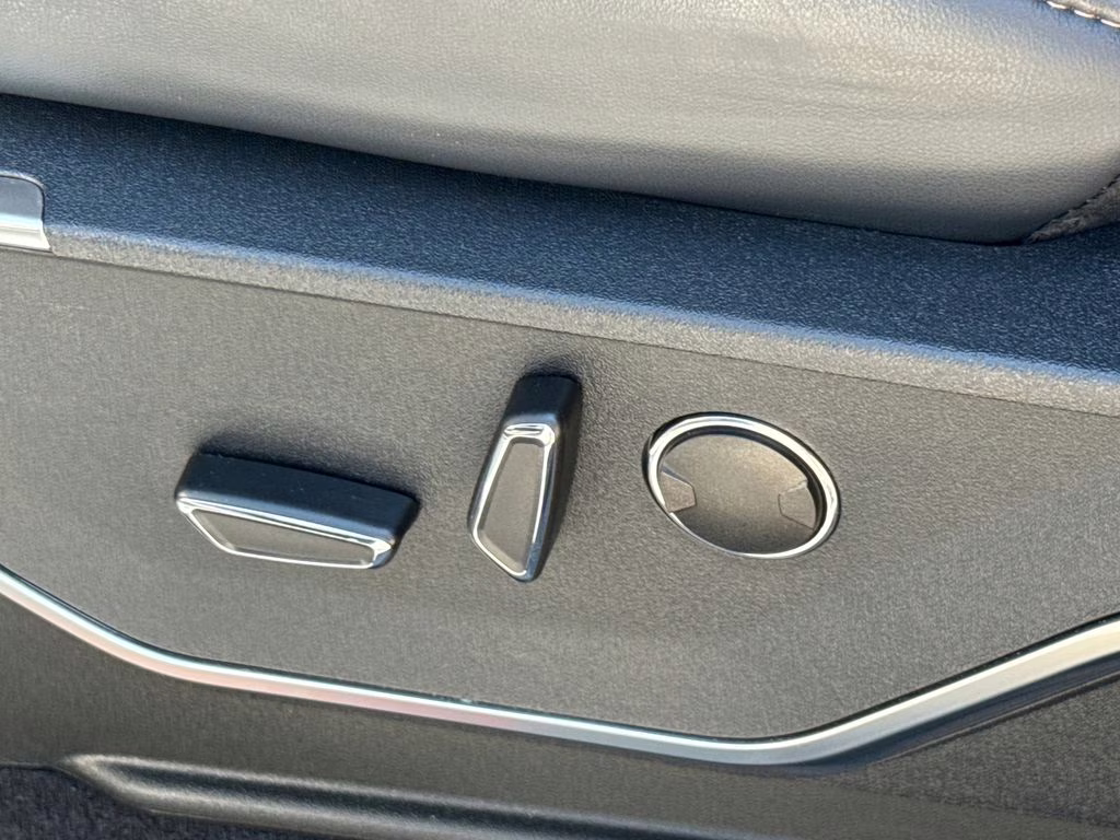 2023 Oxford White Ford F-150 Raptor 4X4 Truck