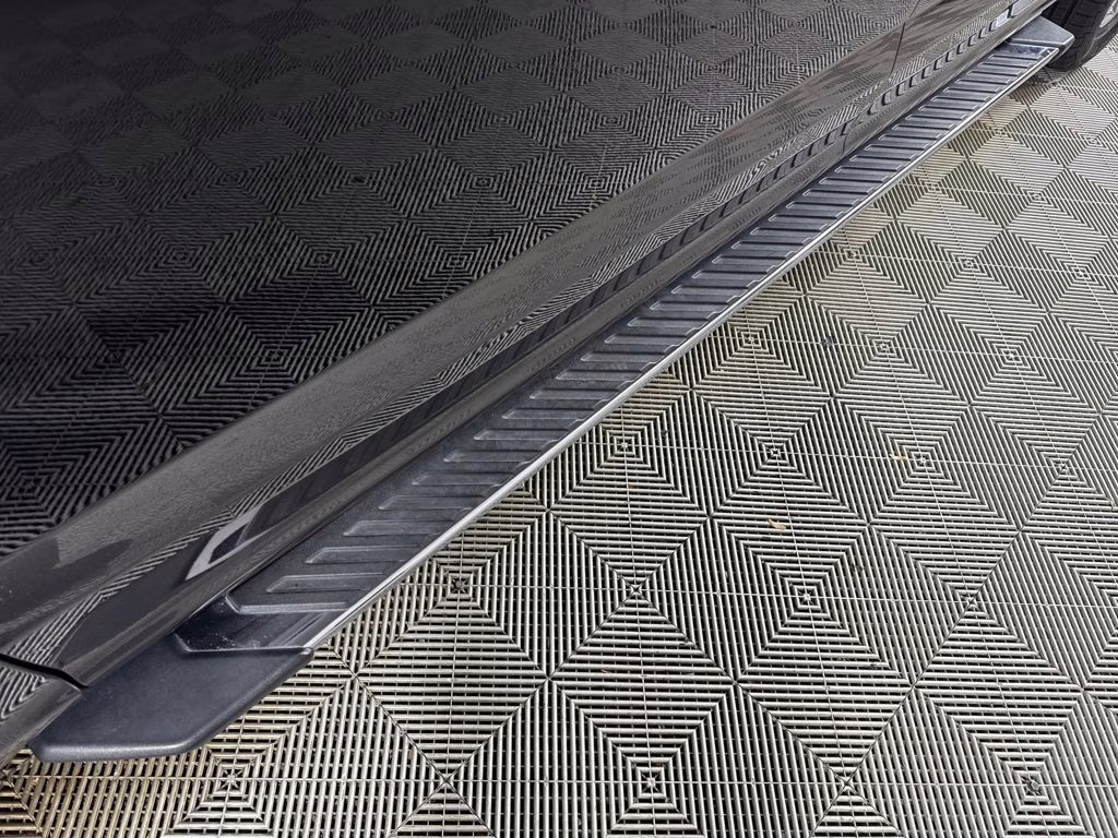 2018 Shadow Black Ford F-150 XLT RWD Truck