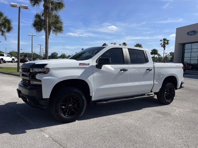 2021 Summit White Chevrolet Silverado 1500 LT Trail Boss 4X4 Truck