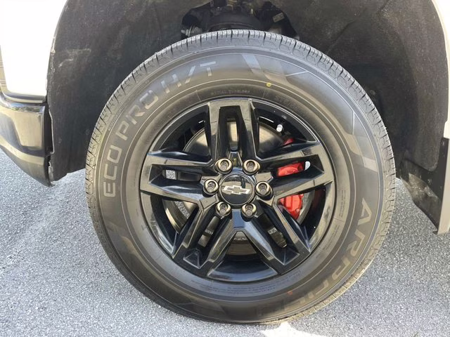 2021 Summit White Chevrolet Silverado 1500 LT Trail Boss 4X4 Truck