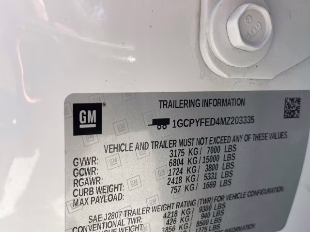 2021 Summit White Chevrolet Silverado 1500 LT Trail Boss 4X4 Truck