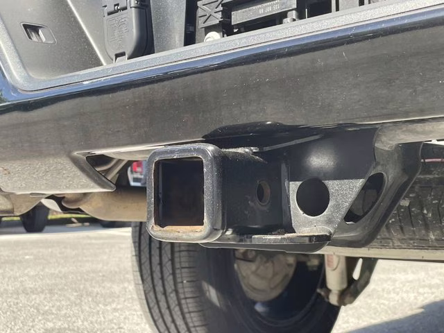 2021 Summit White Chevrolet Silverado 1500 LT Trail Boss 4X4 Truck