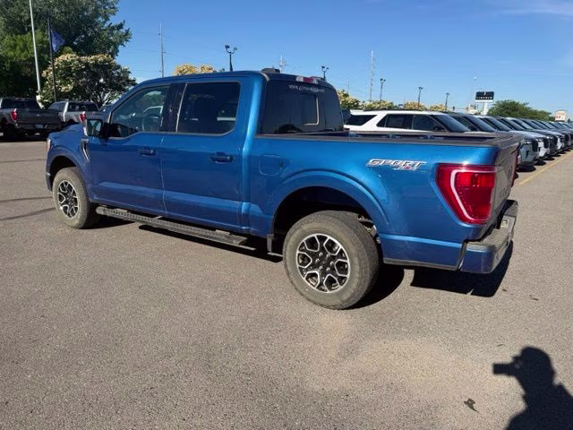 2023 Atlas Blue Metallic Ford F-150 XLT 4X4 Truck