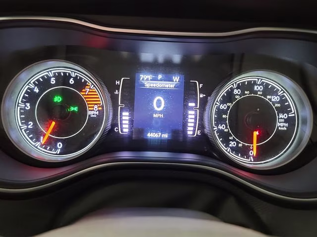 2019 Velvet Red Pearlcoat Jeep Cherokee Latitude Plus 4X4 SUV
