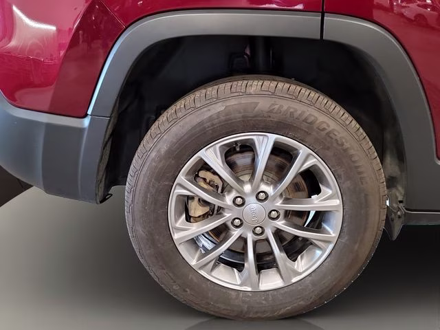 2019 Velvet Red Pearlcoat Jeep Cherokee Latitude Plus 4X4 SUV