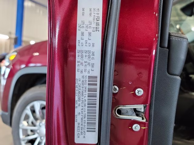 2019 Velvet Red Pearlcoat Jeep Cherokee Latitude Plus 4X4 SUV