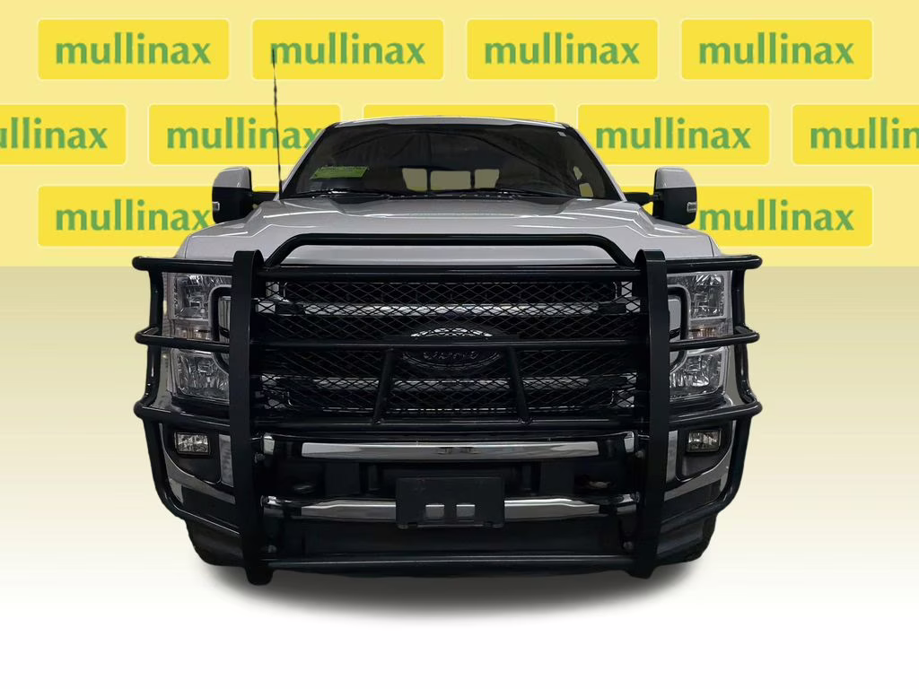 2022 Star White Metallic Tri-Coat Ford Super Duty F-250 SRW Lariat 4X4 Truck