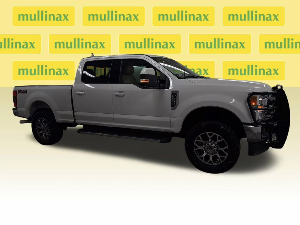 2022 Star White Metallic Tri-Coat Ford Super Duty F-250 SRW Lariat 4X4 Truck