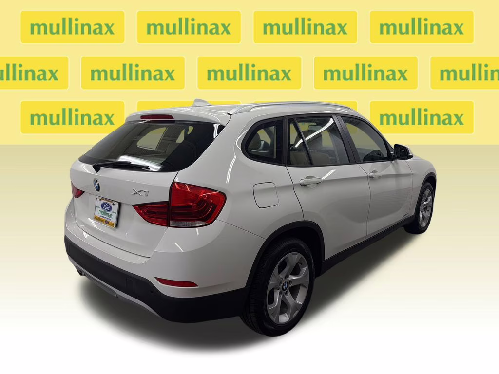 2015 Alpine White BMW X1 sDrive28i RWD SUV