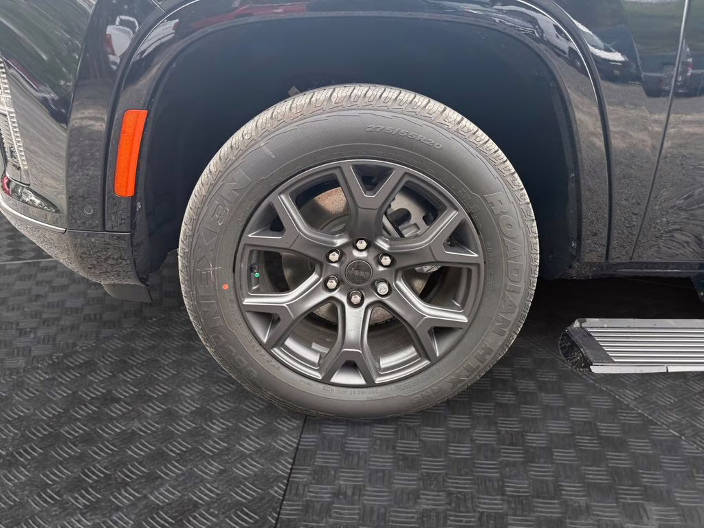 2026 High Gloss Black Jeep Grand Wagoneer Limited 4X4 SUV